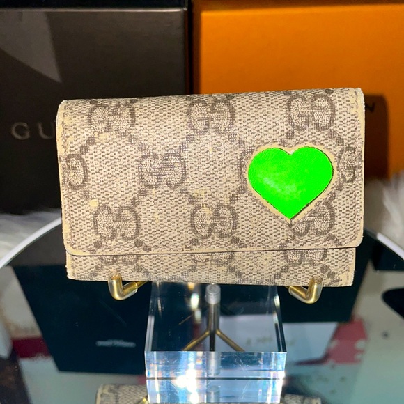 Gucci Accessories Authentic Gucci Gg Supreme Key Holder Poshmark